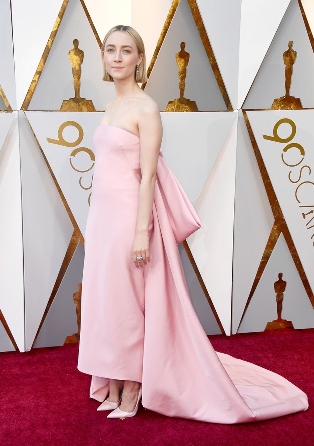Foto Saoirse Ronan di Red Carpet Oscar 2018