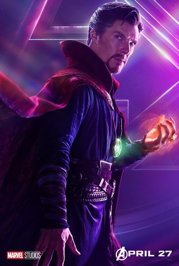 Gambar Foto Poster karakter Benedict Cumberbatch sebagai Dr. Strange di film 'Avengers: Infinity War'.