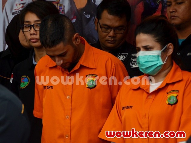 Gambar Foto Dhawiyah Zaida Ditangkap Karena Kasus Narkoba
