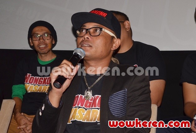 Gambar Foto Sule di Konferensi Pers Gala Premier Film 'Hongkong Kasarung'