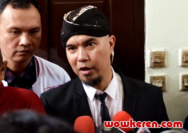 Gambar Foto Ahmad Dhani Jalani Sidang Kasus Ujaran Kebencian