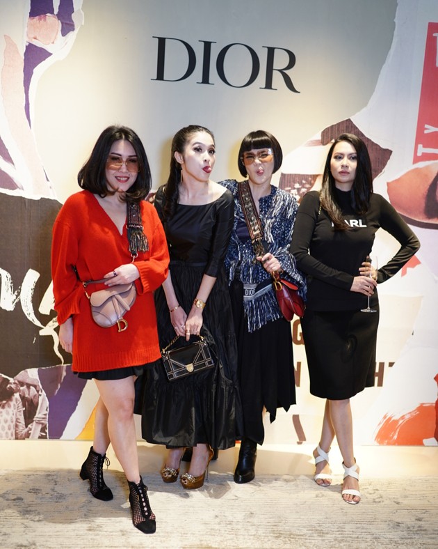 Sandra Dewi Berita Foto Video Lirik Lagu Profil Bio Sandra Dewi Berita Foto Video Lirik Lagu Profil Bio