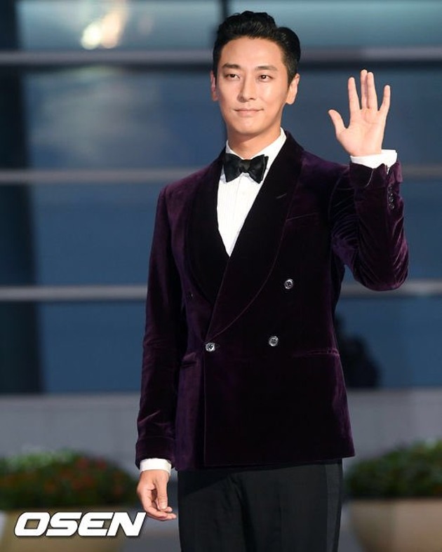 Foto Joo Ji Hoon di Buil Film Awards 2018