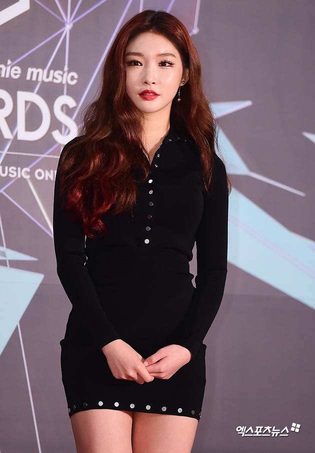 Gambar Foto Kim Chung Ha ikut datang pada malam penghargaan Genie Music Awards 2018.