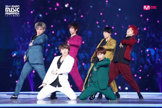 Gambar Foto Grup Bullet Train Ramaikan MAMA 2018 Jepang
