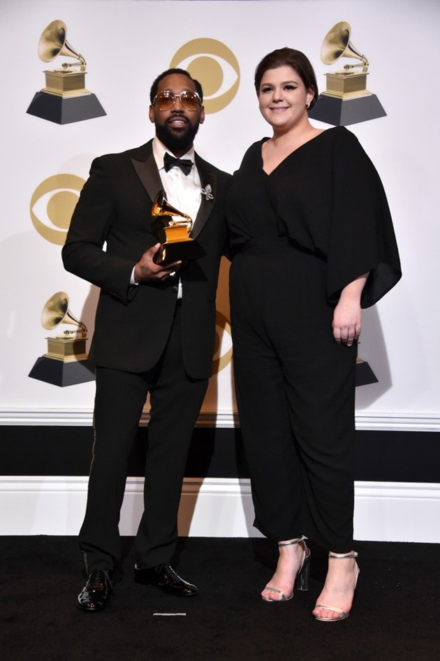 Gambar Foto PJ Morton dan Yebba Raih Piala Best Traditional R&B Performance