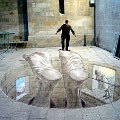 Insensatez karya Eduardo Relero dari Argentina