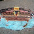 DHL karya Julian Beever dari Inggris