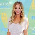 Kaley Couco, pemandu acara, di Red Carpet Teen Choice Awards 2011