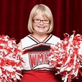 Lauren Potter Sebagai Becky Jackson