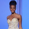 Miss Angola Leila Lopes sebagai Miss Universe 2011