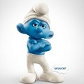 Smurf Grouchy yang suaranya diisi George Lopez