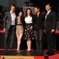 Trio Bintang Utama 'Twilight' Bersama Novelis Stephenie Meyer dan Jimmy Kimmel
