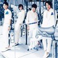 CN Blue untuk cover album Bluelove