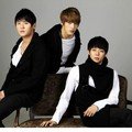 JYJ dalam sebuah sesi pemotretan
