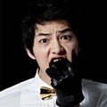 Song Joong Ki di Majalah GQ Korea edisi Desember 2011