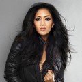Nicole Scherzinger di Iklan Busana London Fog