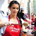 Kim Kardashian di perayaan Thanksgiving