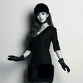 Jessica dengan Busana Hitam di Majalah First Look