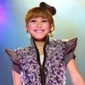 Ayu Ting Ting di Parade Global TV - 100% Ampuh