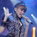 Ayu Ting Ting Tampak Energik di Parade Global TV - 100% Ampuh