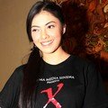 Cinta Dewi di Premier Film "X - The Last Moment"