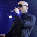 Pitbull Sukses Goyang Fans Jakarta
