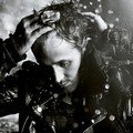 Gaya Ryan Gosling di Majalah Interview