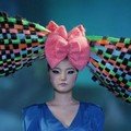 Bentuk Pita Ilhami Konsep Tata Rambut Korea 2012