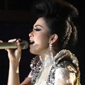 Syahrini, salah satu artis pengisi acara Anugrah Piala Citra FFI 2011