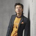 Gaya Hyun Bin di depan kamera