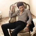 Pose Hyun Bin di Majalah Vogue edisi Maret 2011
