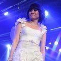 Momo Geisha di Konser 'Dekade Trans Untuk Indonesia'