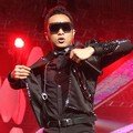 Giring Nidji di Konser 'Dekade Trans Untuk Indonesia'