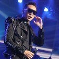 Giring Nidji di Konser 'Dekade Trans Untuk Indonesia'