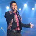 Pasha Ungu di Konser 'Dekade Trans Untuk Indonesia'