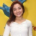 Nikita Willy Berkunjung ke Yayasan Kasih Anak Kanker Indonesia