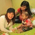 Nikita Willy Berkunjung ke Yayasan Kasih Anak Kanker Indonesia