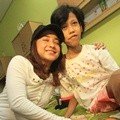 Nikita Willy Berkunjung ke Yayasan Kasih Anak Kanker Indonesia