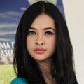 Poppy Bunga Saat Dijumpai di Balon Raksasa Jakarta Hi Flyer Taman Bunga Keong Emas