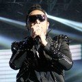 Giring Nidji di Konser 'Dekade Trans Untuk Indonesia'