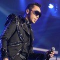Giring Nidji di Konser 'Dekade Trans Untuk Indonesia'