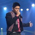 Pasha Ungu di Konser 'Dekade Trans Untuk Indonesia'