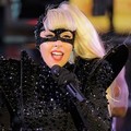 Lady GaGa, salah satu artis penampil