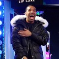 Aksi panggung Drake