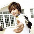 Kim Hyun Joong Selalu Memikat Kaum Hawa