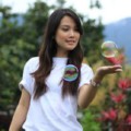 Devi salah satu personil Cherry Belle