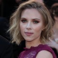 Scarlett Johansson di Oscar Award 2011