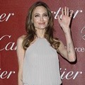 Angelina Jolie Menghadiri Palm Springs International Film Festival Awards ke 23