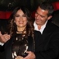 Salma Hayek dan Antonio Banderas Menghadiri Premier Film 'Puss in Boots' di Meksiko